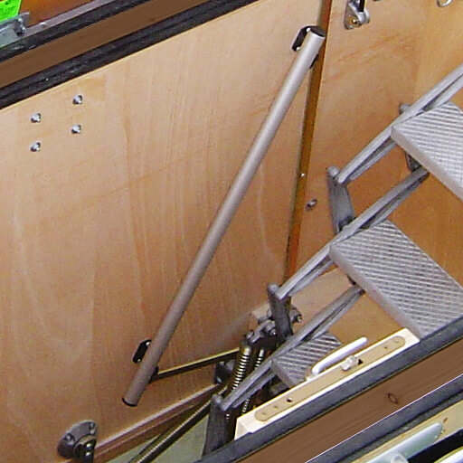 Grab rail for use in deep hatch box